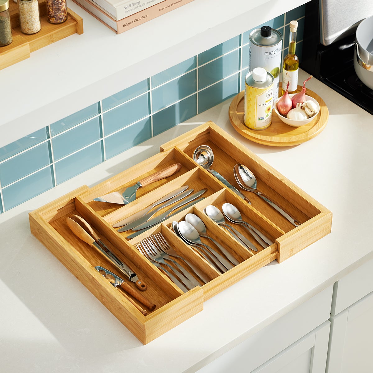 Expandable Bamboo Silverware Tray — alt view