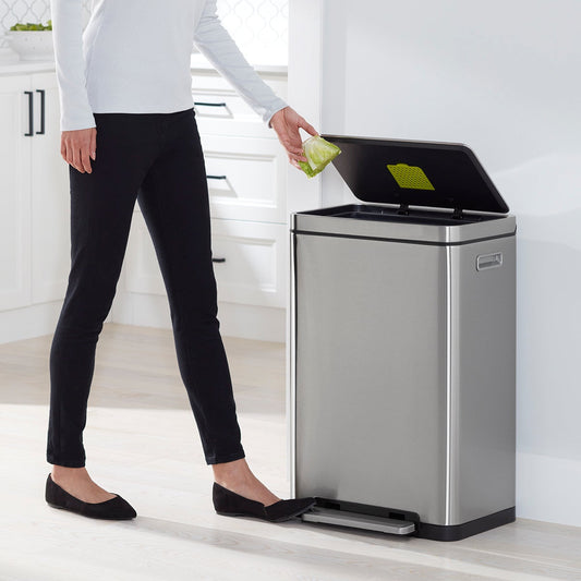 12 gal Rectangular Step Trash Can