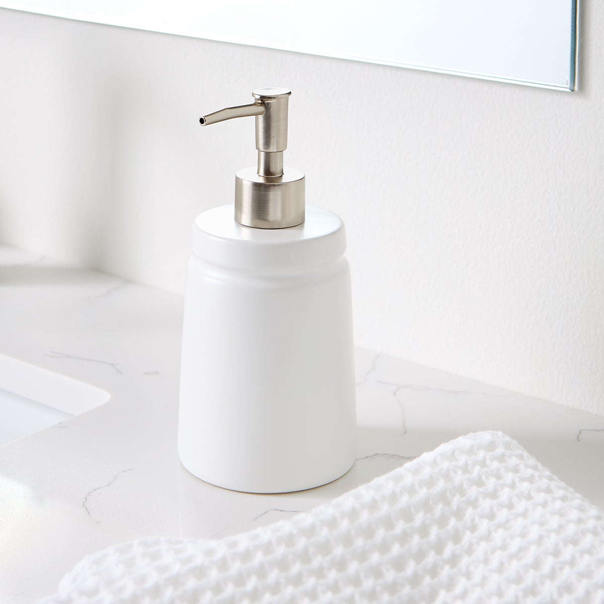 Ceramic Soap Dispenser — alt view