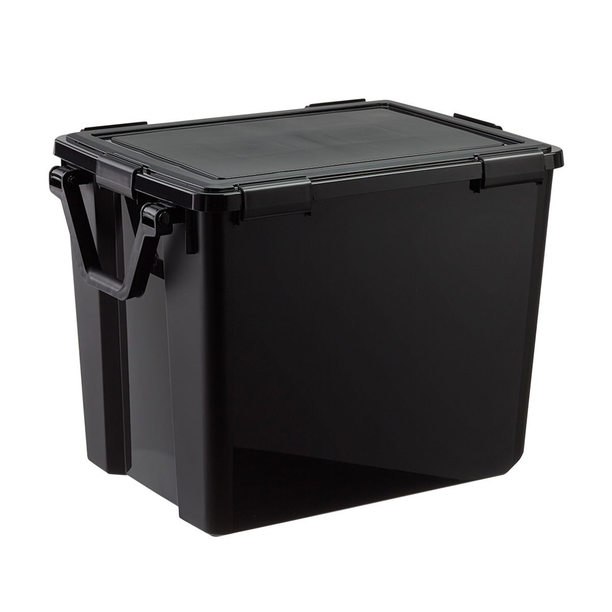 103 qt Black Weathertight Tote with Wheels