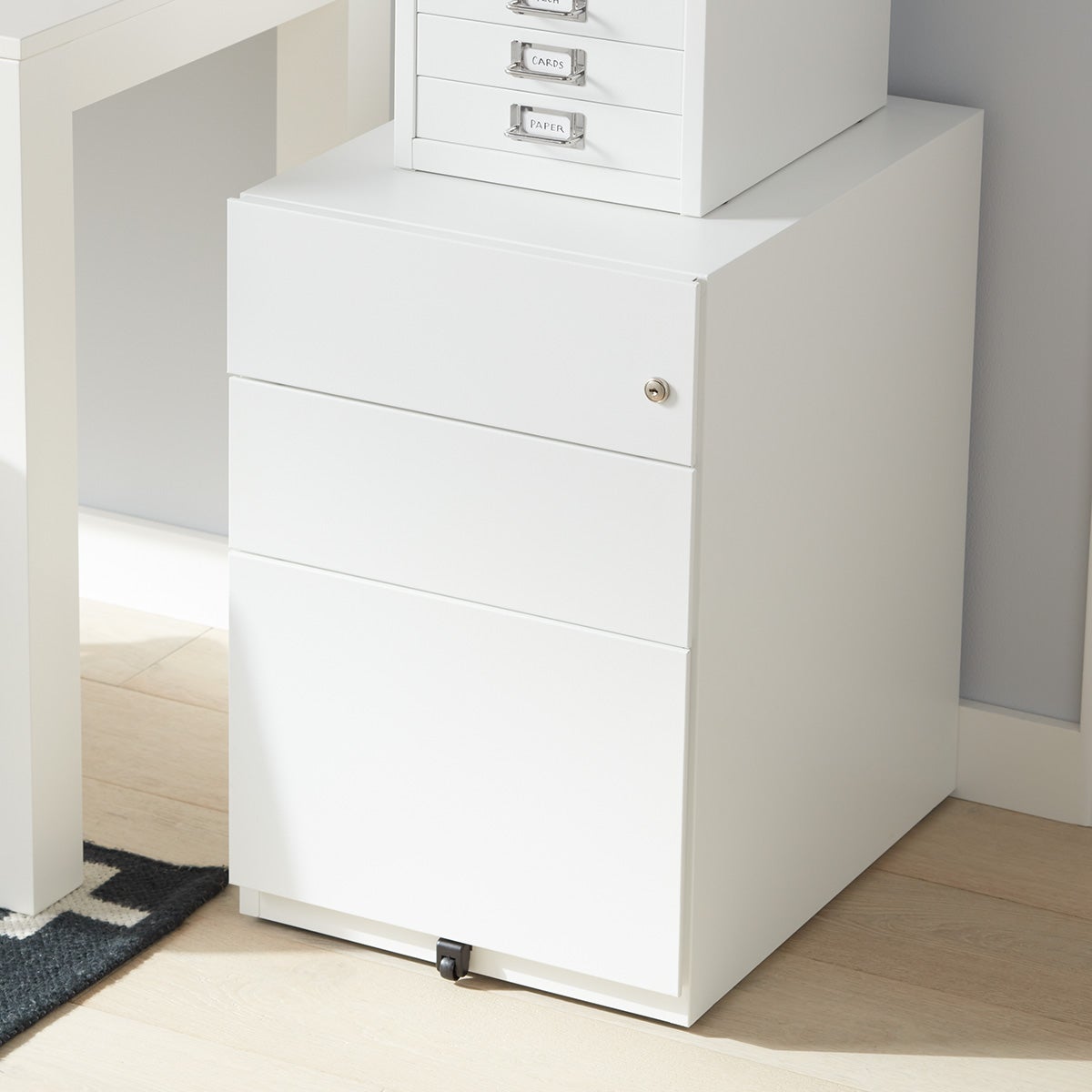 3 Drawer Premium Locking Filing Cabinet — alt view