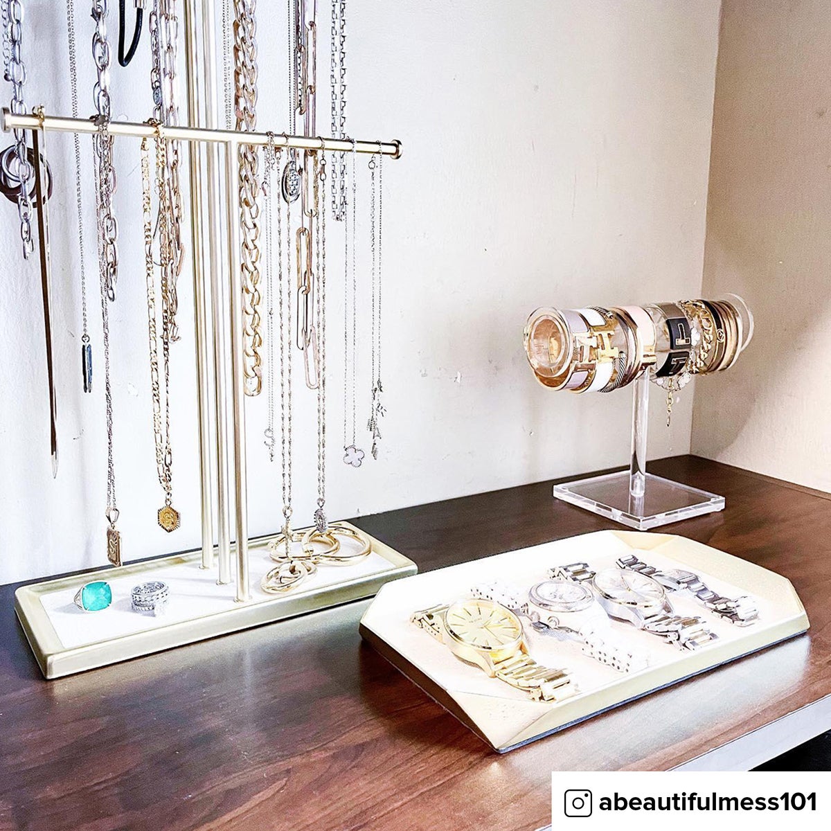 Acrylic Jewelry Stand — alt view