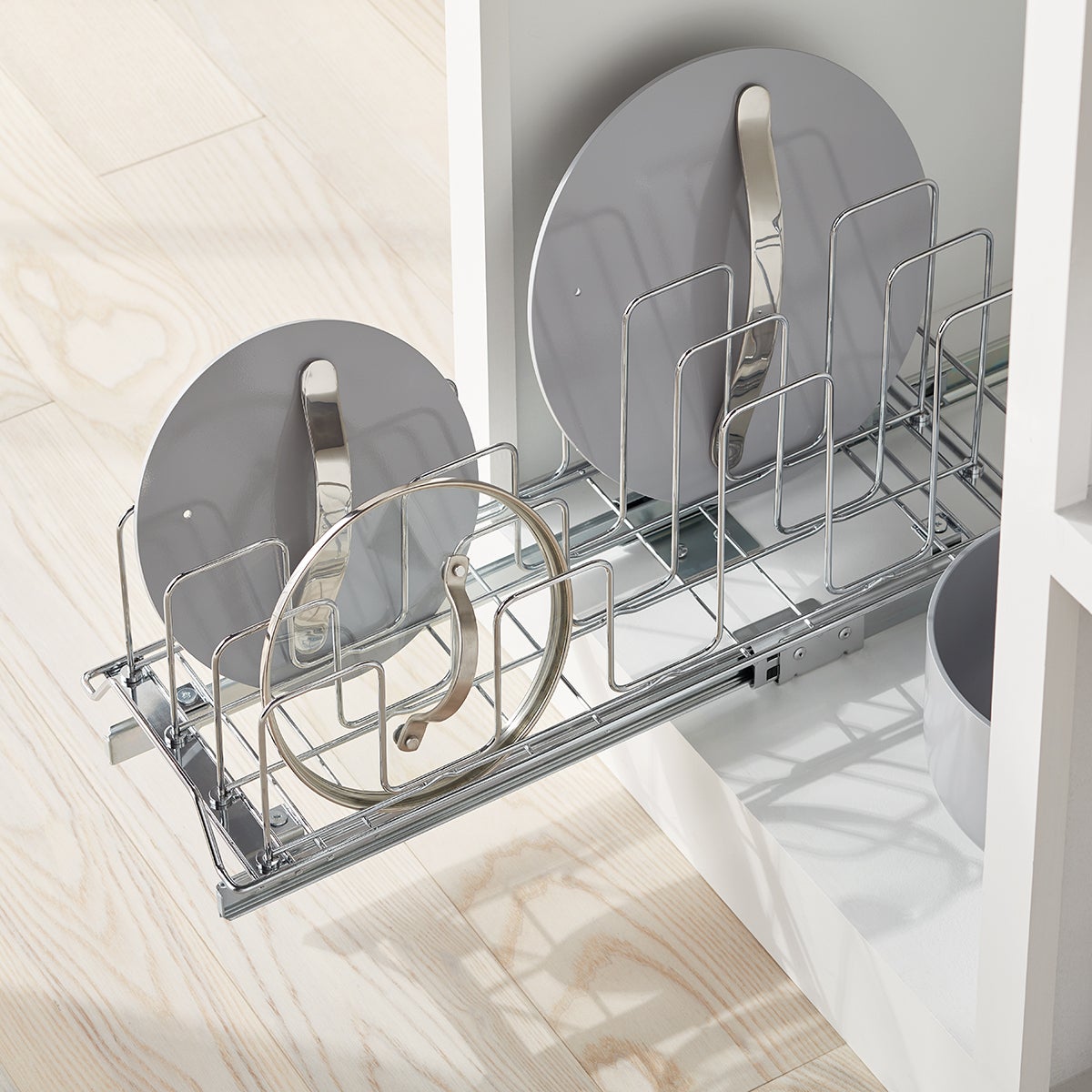 Chrome Roll Out Lid Holder