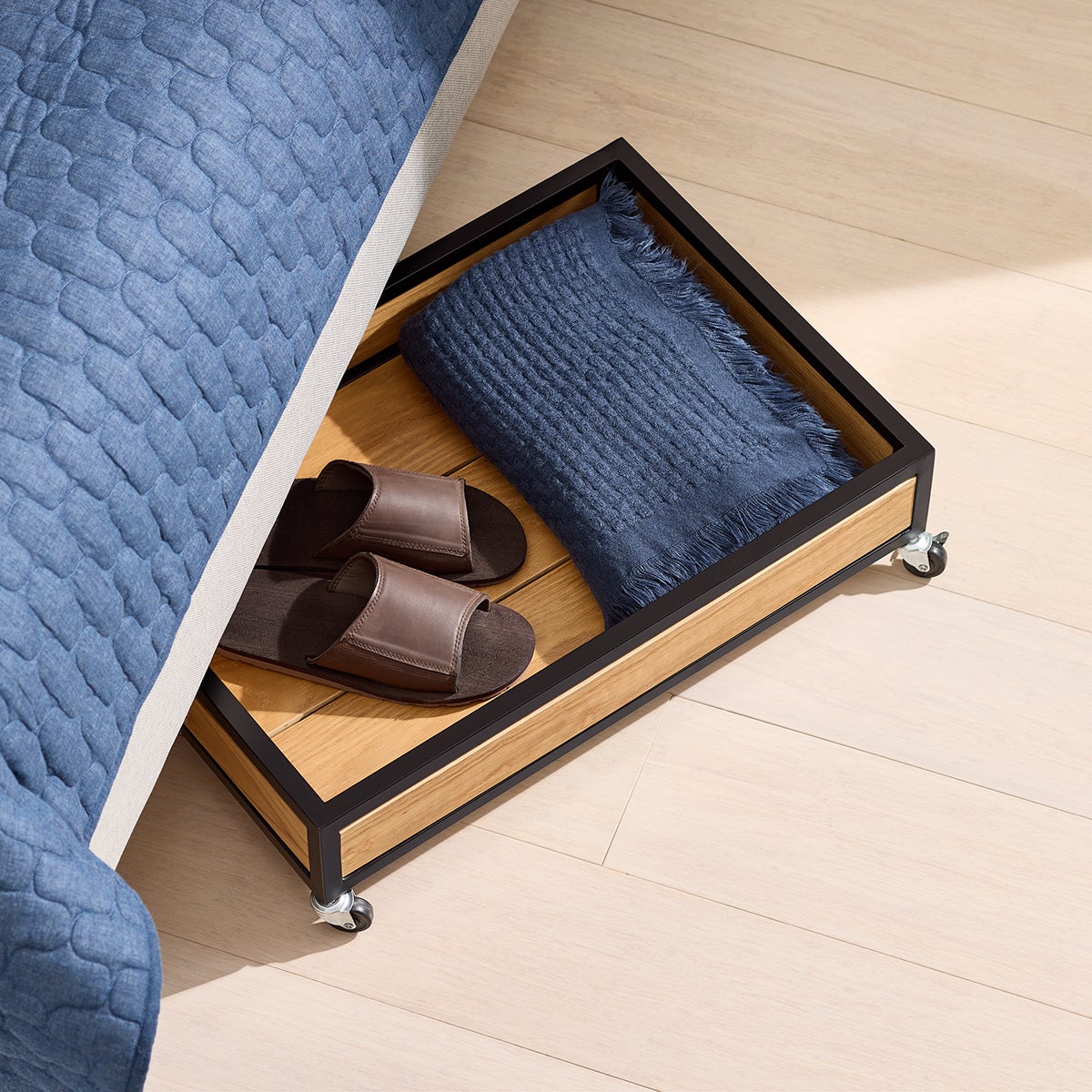 Underbed Storage with Wheels